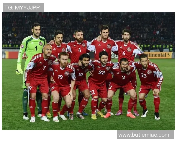 南京足球队节奏对比深度解析与战术演变探讨