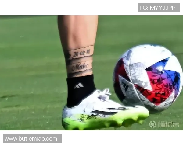 足球明星为何热衷纹身揭秘女性球迷对纹身的独特看法与追捧